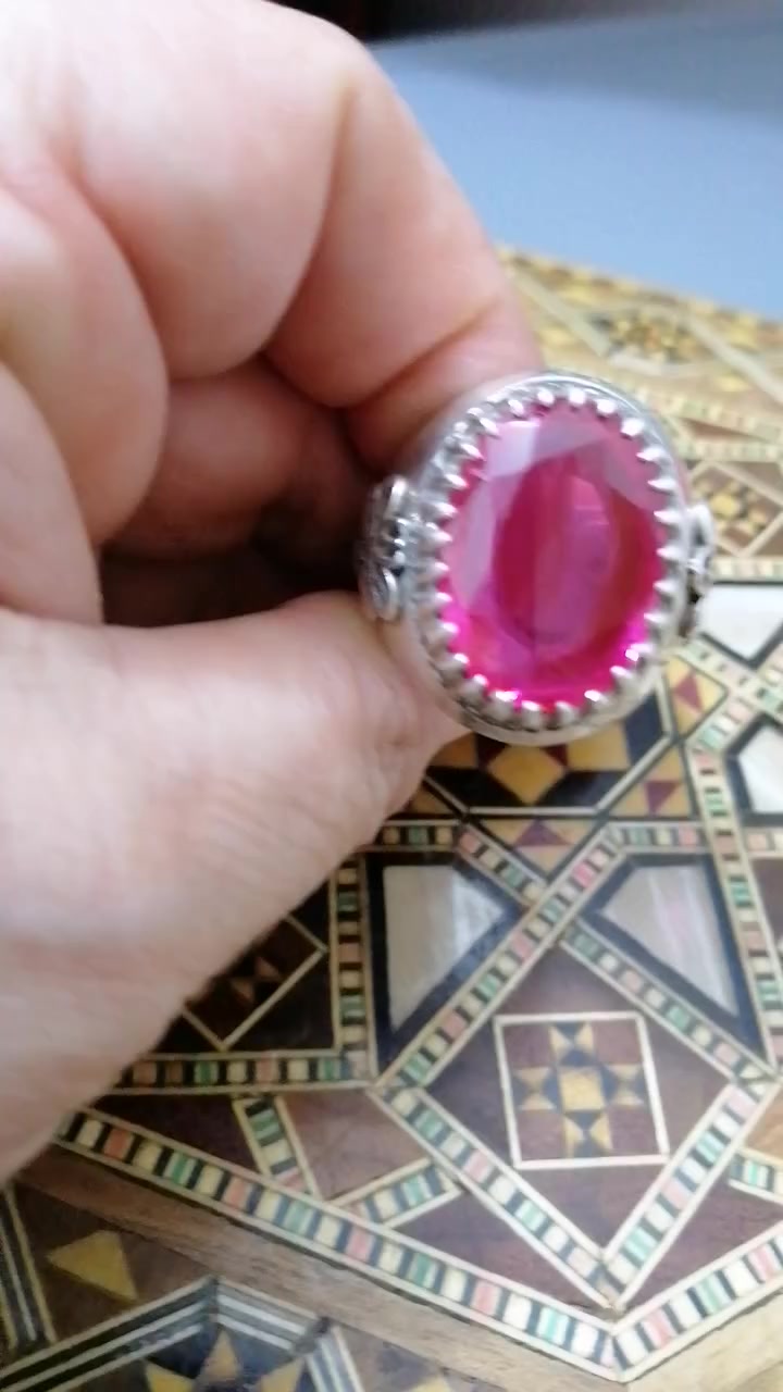 صياغه ثقيله السعر 175 قفل


**إذا كنت صاحب هذا الإعلان وتريد حذفه لأي سبب، رجاءا أرسل رسالة إلى الدعم الفني**