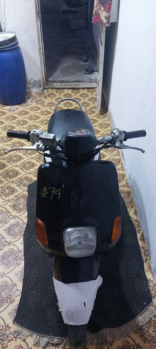 سلام عليكم ماكس بوليسي دراجه خير من الله كله شغال سلف اشاير ليت عالي  ناصي قفل اكسن كلهه دراجه بلاد ليريدهه يخبرني مكاني بل حيانيه ***********
