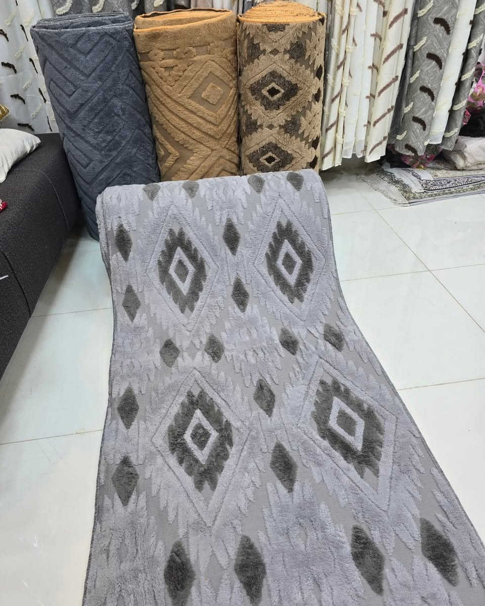 مده موكيت امتار
عرض 90 سم
والطول حسب طلب
الضهر كابوي 
خامه درجه اولى 
للحجز مراسله الصفحه


**إذا كنت صاحب هذا الإعلان وتريد حذفه لأي سبب، رجاءا أرسل رسالة إلى الدعم الفني**