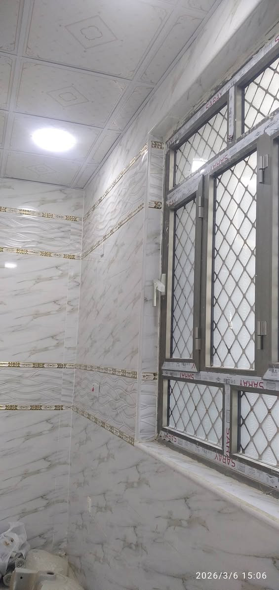 دار البيع في مجمع ابن يقطين مساحه ٢٠٠ على شارع عشرين 
ثاني بيت عن الركن الشارع الفاصل بين ابن يقطين و الايطالي مطلوب إلى المصرف العقارية ١٠٣ التواصل على الرقم التالي 
***********
