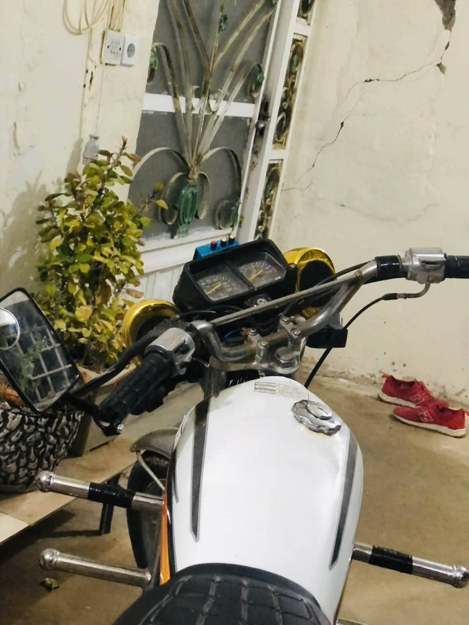 السلام عليكم موطور تايكر 2019 كامل مكمل ربع ماعايزو مصروف علي محرك دمعه كهربائياتو كامله شغاله تواير جدد نشاط فول الشراي يتصل ويتدلل
***********
