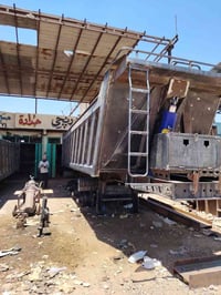 متاح عربه ماك نيسان جاهزه 07745957685