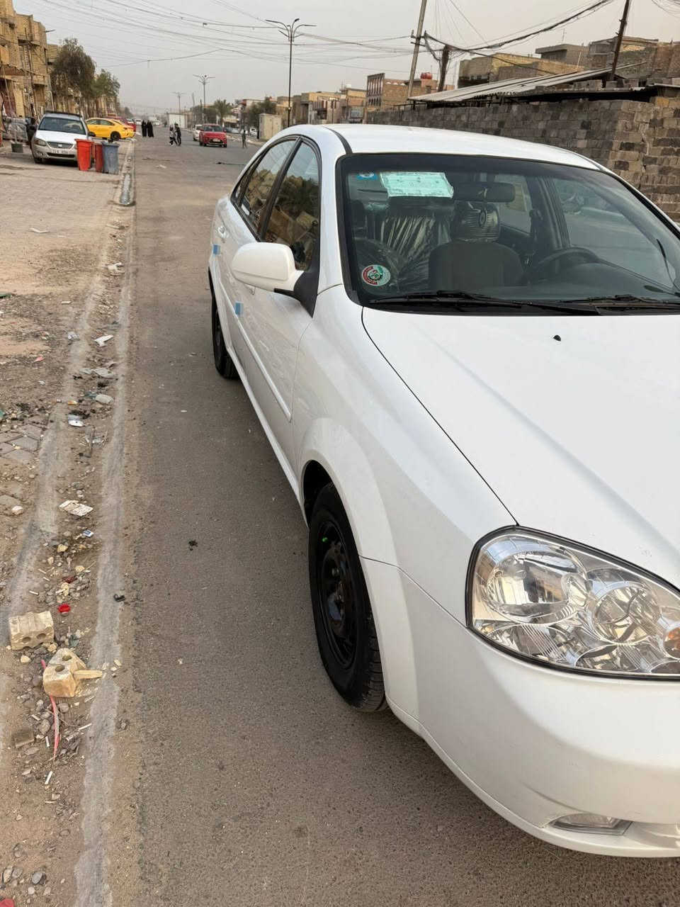 السلام عليكم  موديل 12 بسمي سياره خير من الله جديد جدآ السعر 90 وبيه مجال باقي التفاصيل اتصل على ***********
