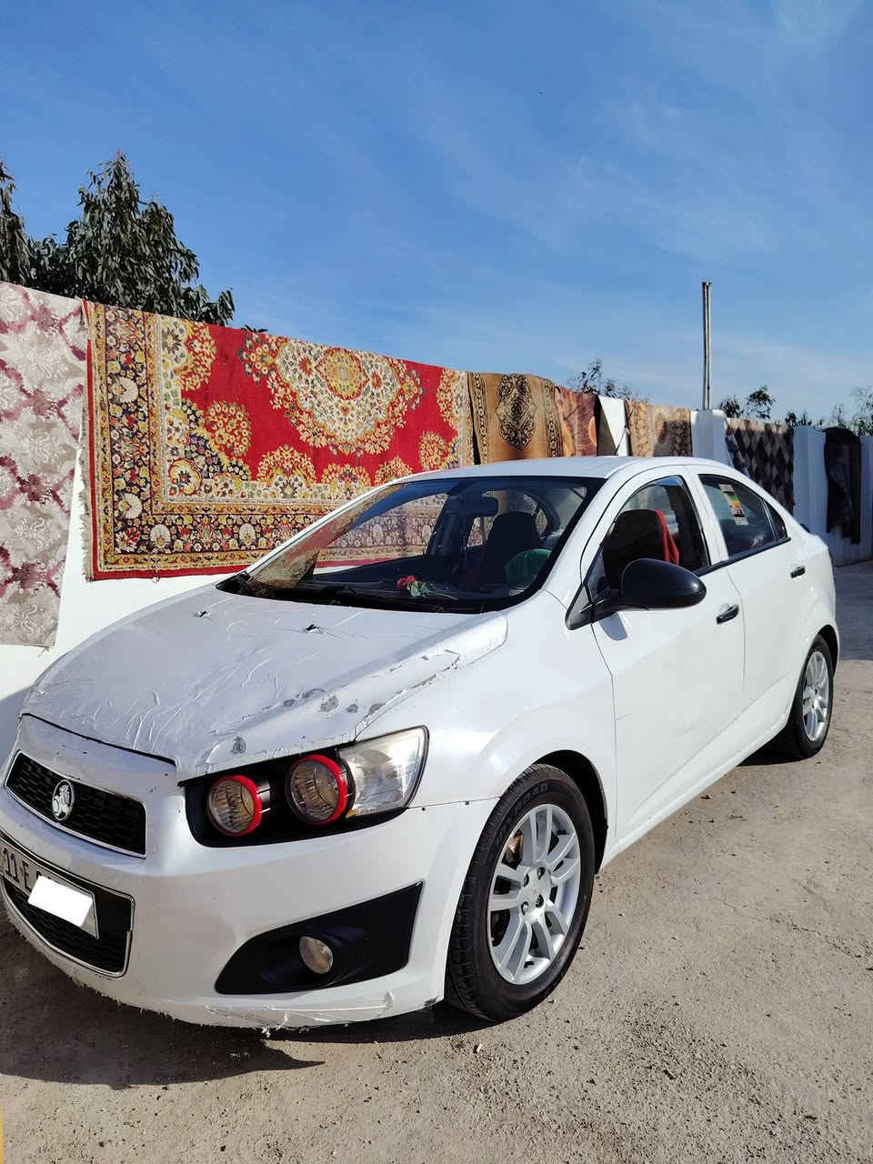 السلام عليكم السيارة للبيع شوفر ليت سونگ موديل 2012 العنوان واسط كوت حي الحكيم للأستفسار
***********
