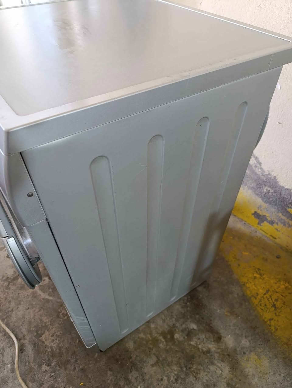 جلشۆری بووشی تورکی ۷کیلۆیە و بێ عەیبە 
نرخی تەنها ۹۰ هەزارە و لە سلێمانیم *********** السليمانية, العراق
