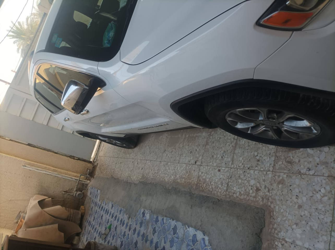 جيب موديل 2016 مكفول سعر 260$ وبيه مجال عنوان حله ***********
