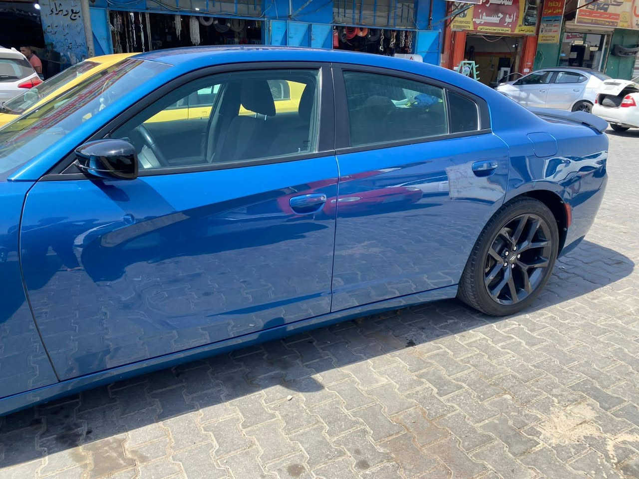 السلام عليكم جارجر ٢٠٢١
لون مميز رقم بغداد بسمي 
فول موصفات عدى الفتحه 
حادثة حلو 
رقم الهاتف ***********
