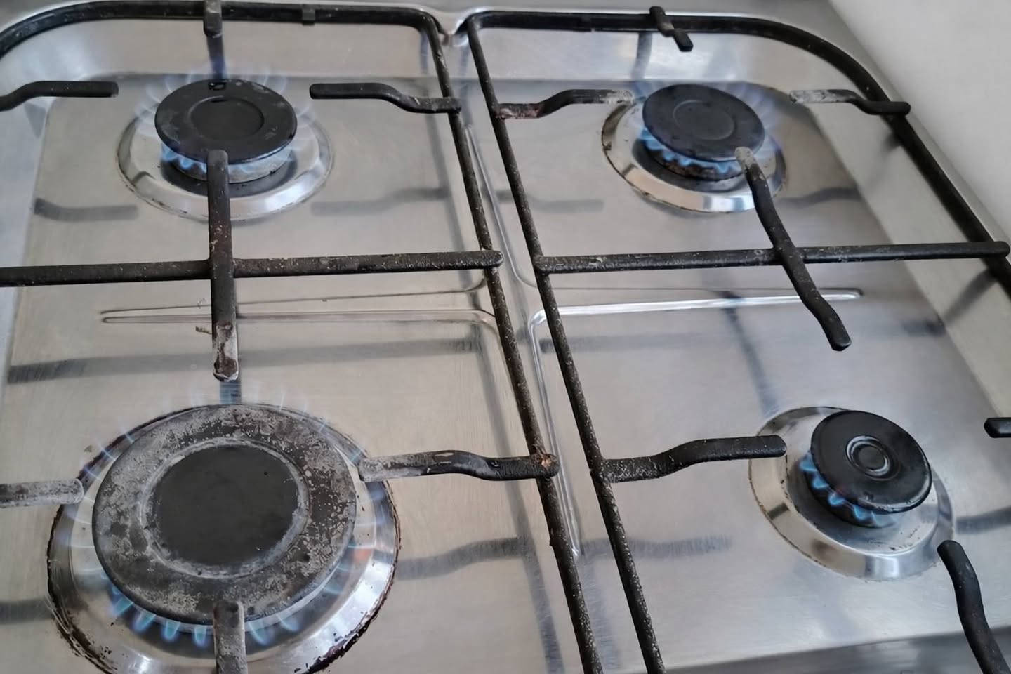 طباخ ابو اربع عيون مستعمل قليل ب 80 .


**إذا كنت صاحب هذا الإعلان وتريد حذفه لأي سبب، رجاءا أرسل رسالة إلى الدعم الفني**