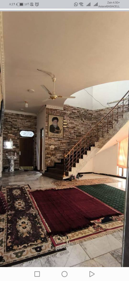 دونم للبيع طابو زراعي عثماني اسود سند 25 بساتين الكوفه قريب على شاليهات ويبعد عن جسر  العيسى كيلو ونص بي بيت مساحة البنيان 250 ثلاث غرف وصاله واستقبال ومطبخ وصحيات داخليه وخارجيه البيت صب والبنيان طابوق المراسله ***********
