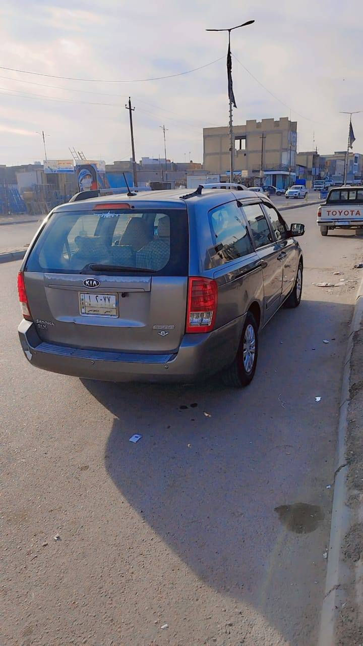 سلام عليكم كيا كرنفال البيع فقط موديل2011  ضرر باب سلايت فقط
مكينه وكير وحداديه شرط فول موصفات بسمي الوحه جديده  مكان السياره سماوه السعر ١٤٥ وبيه مجال ***********
***********
