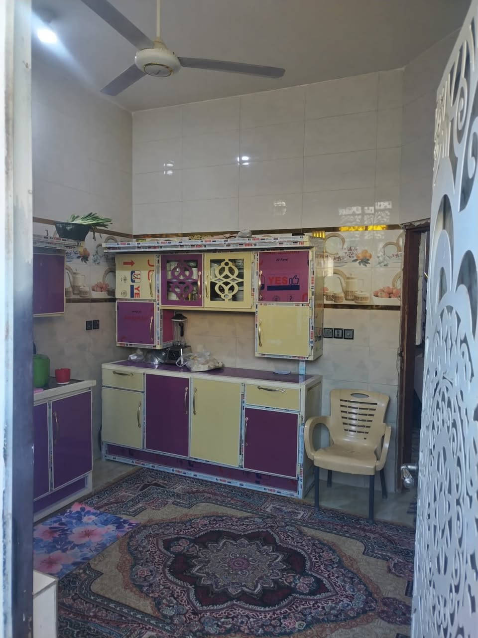 بيت ركن مساحه 100 وجهين بناء جديد طابوق صب كونكريت حي اريدو قرب مكتب البدري للعقار مكان ومنطقه جدا راقيه السعر 165 قفل قفل
للأستفسار *********** مكتب عقارات البدري
