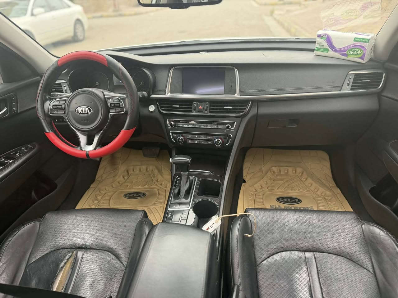 السلام عليكم أوبتيما مديل 16 فول مواصفات ماشيه 65 الف مكينه 2400 بلكوت وبسمي سعر 148                                                                                           

***********
