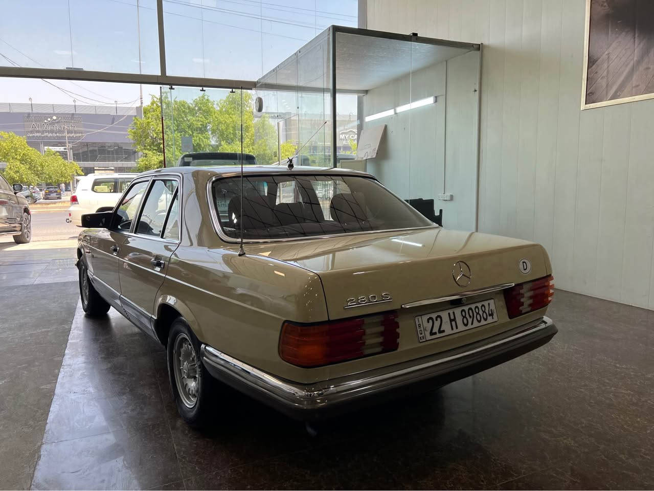 Mercedes Benz 280S 1983

موديل 1983 الماني دخول جديد

بنزين محرك گير بيلاد برغي مامفتوح 
داخل و خارج سيارة بيلاد على وضع الشركه

سعر ١١٨$ورقة

رقم اربيل 

مكان سيارة اربيل معرض هاشم للسيارات 

***********
*********** أربيل, العراق
