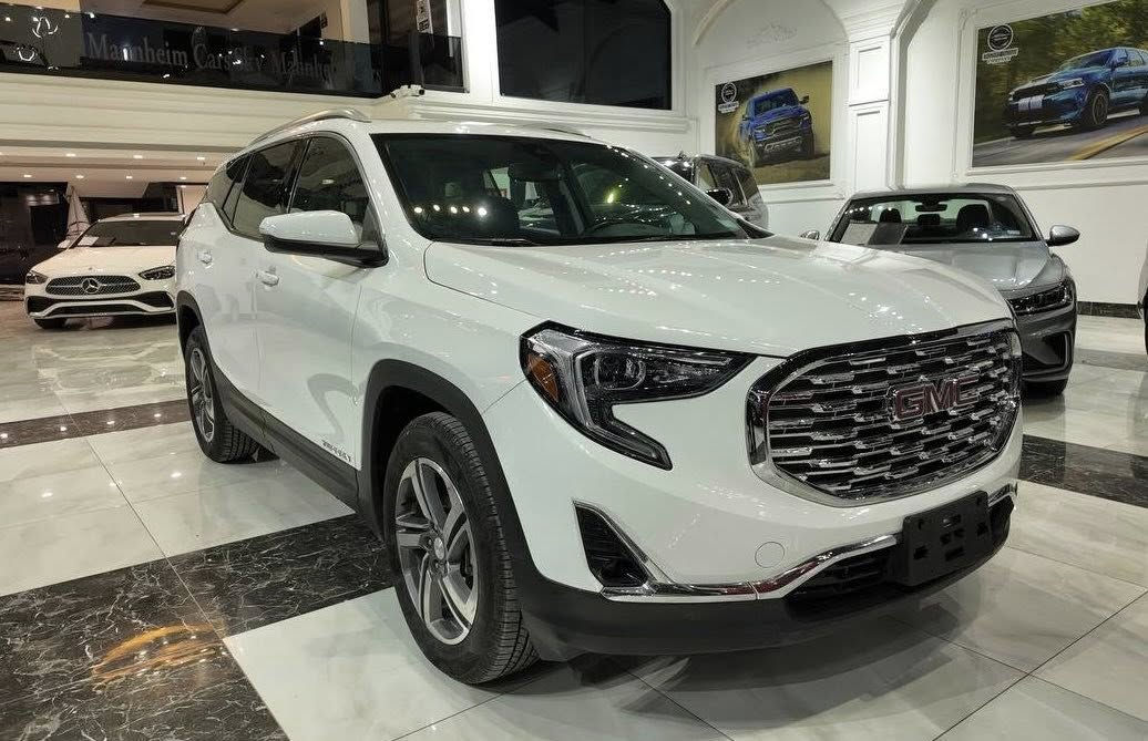 GMC TERRAIN SLT - 2021 ✅ #سعر-مناسب-بلاش🔥🔥✅✅ 

 رقم اربيل جاهز ☄️
عربى/کوردی
جي ام سي
تيراين, SLT, 2021
عدد الأميال : 49,000 ميل
ضرر: 2 قطعة 
سلندر: 4 سلندر
محرک: 1.5
السعر / 14,700$ 🔥
الكاميرا الخلفية - التحكم على المنحدرات - بصمة - مثبت السرعة - شاشة - 6 وسادة هوائية - مصابيح زينون الأمامية - المصابيح الأمامية ليد - أبل كاربلاي - كشافات ضباب

العنوان: اربيل  -  شركة فانسي كارس
   شارع  ١٠٠م مقابل كورد نفت

☎️-0750-511-05-05
☎️-0776-511-05-05

**********
جی ئێم سی
تیرەین, SLT, 2021
ماوەی ڕۆیشتن : 85,000 كم
بۆیاغ: 2 پارچە
پستۆن: 4 پستۆن
بزوێنەر: 1.5
 نرخ / 14,700 $🔥 
کامێرای دواوە - ڕاگری نشێوی - بەسمە - دیاریکرنی خێرایی - شاشە - 6 پەڕەشووت - لایتی پێشەوەی زینۆن - لایتی پێشەوەی لید - ئەپڵ کارپلەی - بلاجکتۆر
Rear Camera - Hill Holder - Keyless Entry - Cruise Control - Screen - 6 Airbags - Xenon Headlights - LED Headlights - Apple Carplay - Fog Lamp
العنوان: اربيل  -  شركة فانسي كارس
   شارع  ١٠٠م مقابل كورد نفت

☎️-0750-511-05-05
☎️-0776-511-05-05
