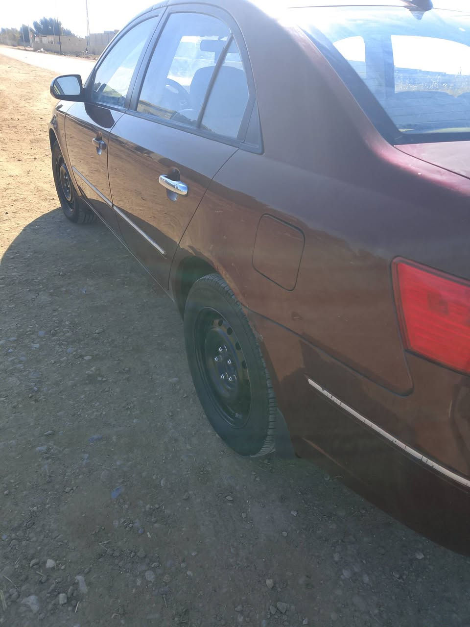 سلام عليكم البيع سوناتاوارد امريكي ميديل ١٠بيه قطعتين بنيد وجاملق ول باقي كفاله عامه محرك 2400السعر107وبيه مجال رقمه واسط النكليزي رقم التليفون***********
