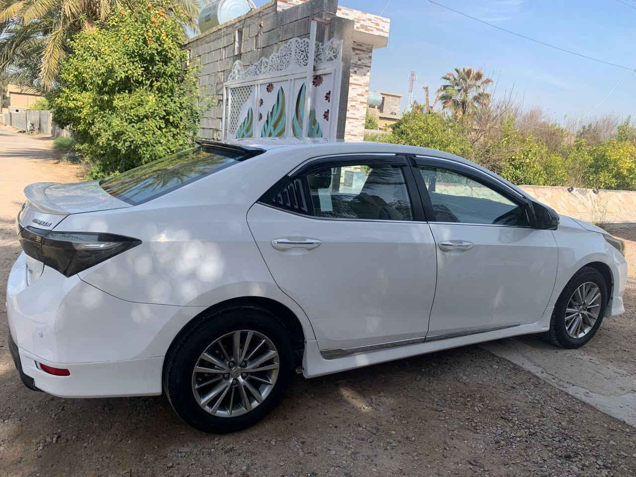 سلام عليكم كورلا موديل 2014 للبيع فول موصفات  مكفوله رقم بغداد بسمي شخصيا مكينه وكير وتبريد حداديه مكفولات كفاله عامه سعر ١٥٥ وبيه مجال
رقم الهاتف ***********
