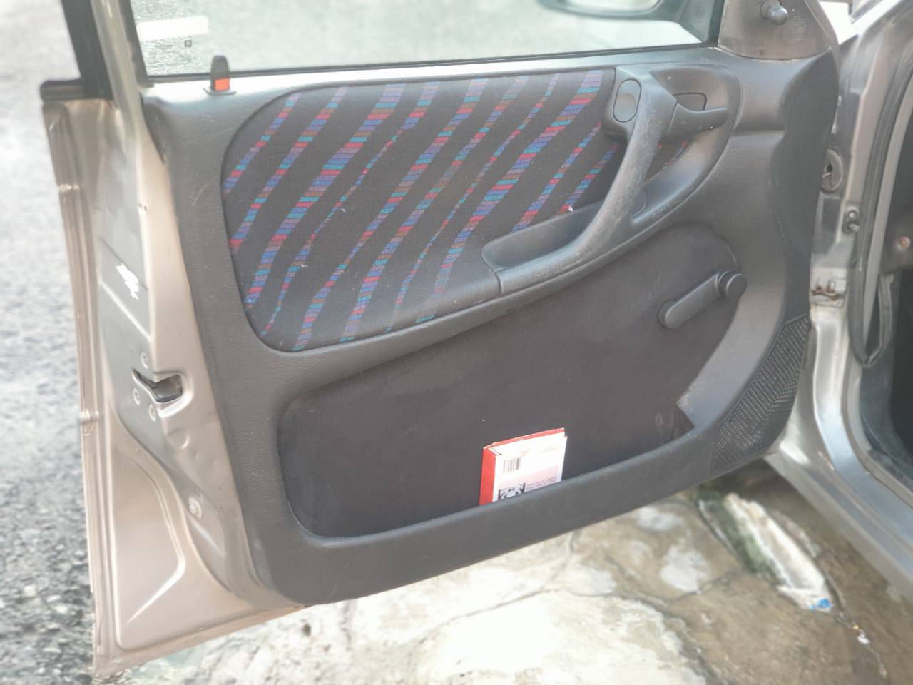 السلام عليكم
استرة للبيع موديل 92 السيارة مبدل سستم محرك بي صرف وكير شرط السعر 42 وبيها مجال مكان موصل الرقم *********** خاص موجود
