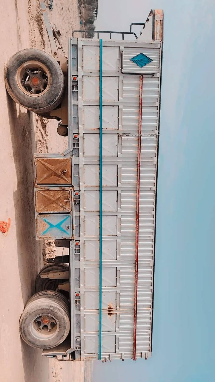 عربانه البيع رقم ***********
0782495417
