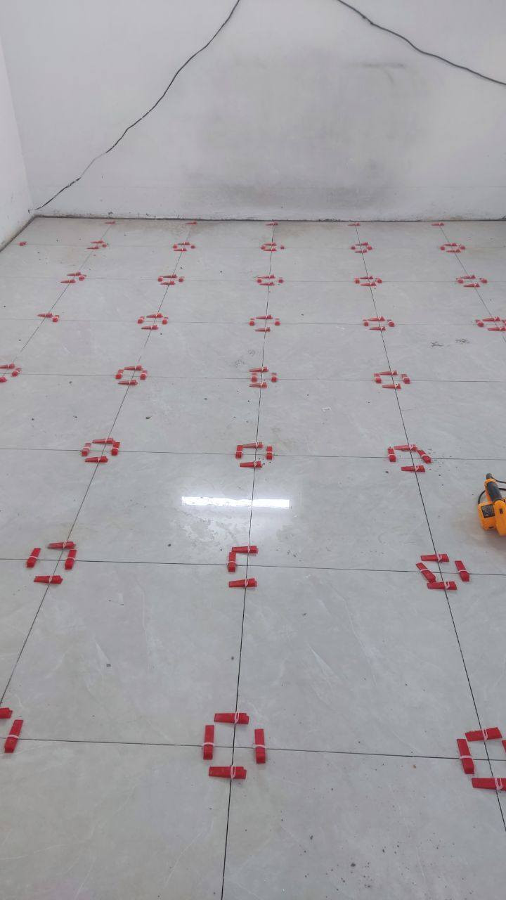 سلام عليكم اني خلفه مال سراميك شغل عالي ودرجه اولا للستفسار***********
