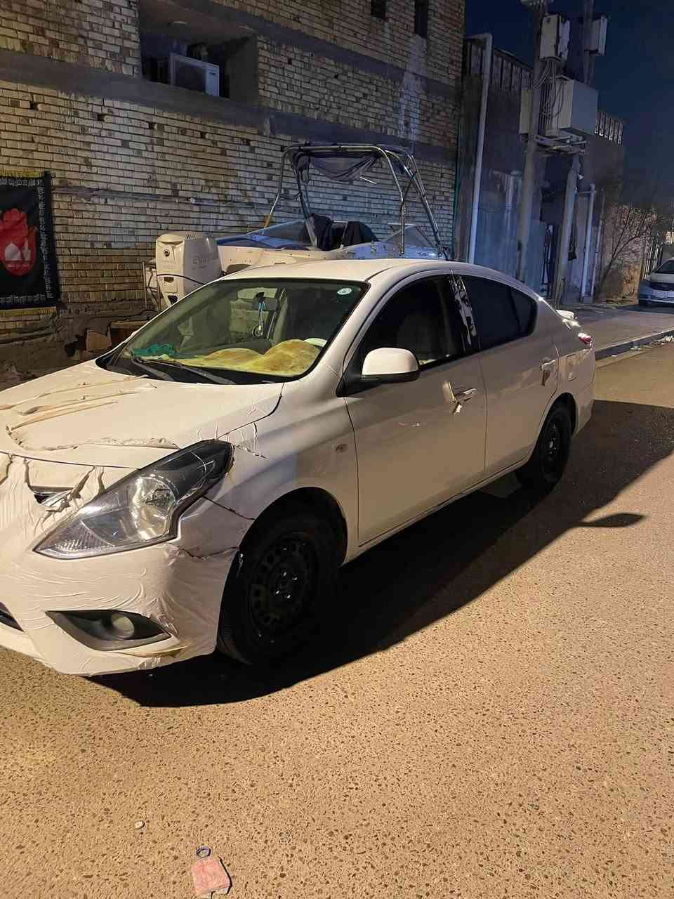 نيسان سني 2022 سياره بيها  البنيد مبدل والجاملغات الاماميه تعديل بارد فقط ولباقي على الفحص سياره اربيل سياره ما متعوبه كير ومكينه مكفولات سياره خير من الله سعرها 102 وبيها مجال للشراي ***********مكان السياره البصره
