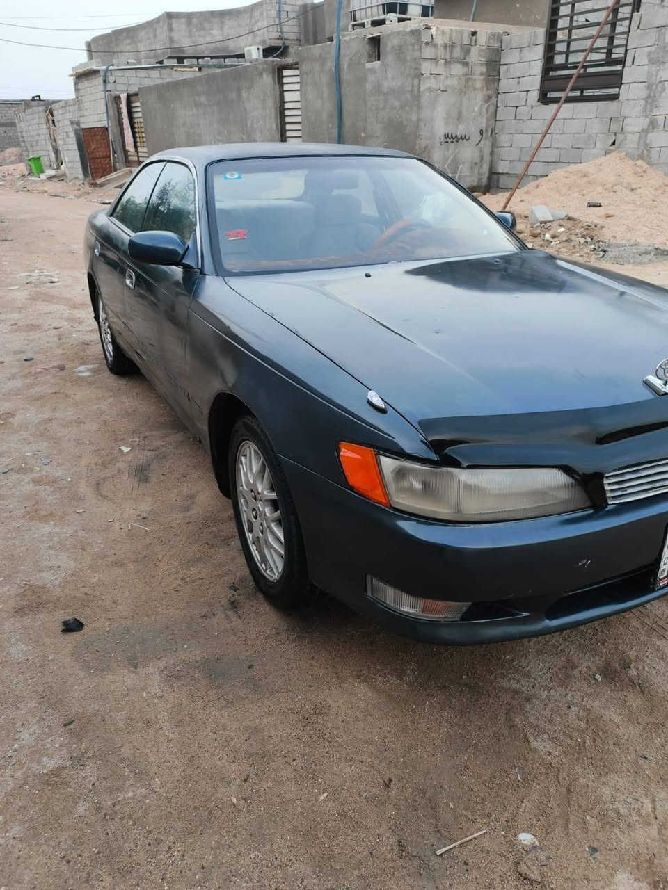 السلام عليكم سياره مارك نفخ موديل 1993 بصرة رقم انكليزي سنويه مجدده ال28 بأسمي  مكفولة من الگص والنقل والضربه القويه مكينه وگير اثنين ونص بلكارتون طخم تاير حداد حلوه تبريد شغال كهربائيات شغاله السعر 48 مكان السيارة بصرة سفوان أنا مكلف بلنشر وهذا رقم صاحب السياره ***********
