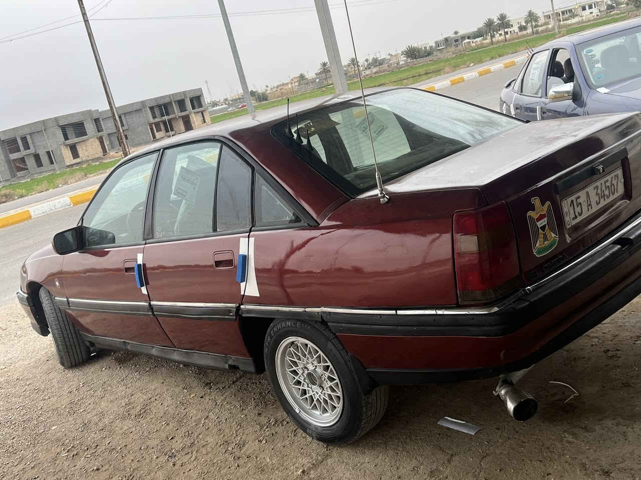 السلام عليكم
للبيع اوبل اومويكا موديل 92 محرك 2000 بلادي رقم انبار دولي هزه جديده سنويه لحد 2030 السياره كير محرك بشرط تراي وين متريد اكسل جديد صدر جديد تايرات جدد كهربائيات كلها شغاله ماناقصها شي  مكان السياره الرمادي البوعبيد جزيره الخالديه #سعرها_36 بيها مجال بسيط ***********
