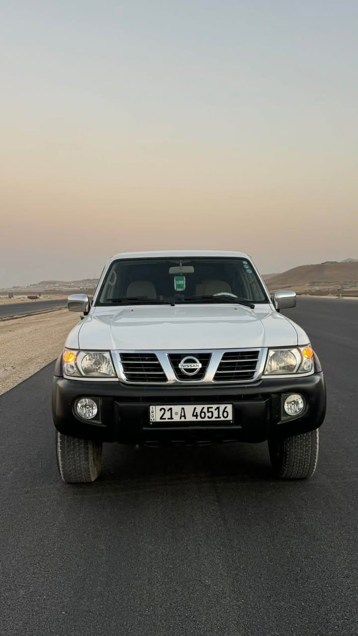 سلاو هاوریان ئەم سەیارەیەم هەیە بۆ فرۆشتن پاترۆڵ ٢٠٠٢ ناو سپی ١پارچەی بۆیاخە  تەنها دەرگای سەکنی پیشەوە بۆیاخە بی ناو گرتن سەیارەکە نەتەقیوی نە درز هیجی نیە هەموو گیانی بەشەرتە ناوی نیە لە لیستا تا ٢٩تازەیە سەنەوی رەقەم تازەیە 
غاز و بەنزینە هەکەل و ژێری زۆر پاک و جوان ماوەتەوە دەعمی نیە سەیارەکە لە سلیمانیە هەر کەس ویستی باتەلەفون بکات یان بیتە چات 
گەر ناتەویت تەلەفون مەکە سەری خۆم و تۆش مەیەشێنە لەگەل ریزما 
***********
ماسەفاتەکانی
چوار جام کارەبایە
فلچەی داوەی هەیە
٣ریز کوشنە
چەکمەچەی هەیە هی بەنی کوشنی پیشەوە
ئاوینە کارەبایە
تەبریت مەرکەزیە 
قفل مەرکەزیە
کوشنی پیشەوەی تاکە السليمانية, العراق
