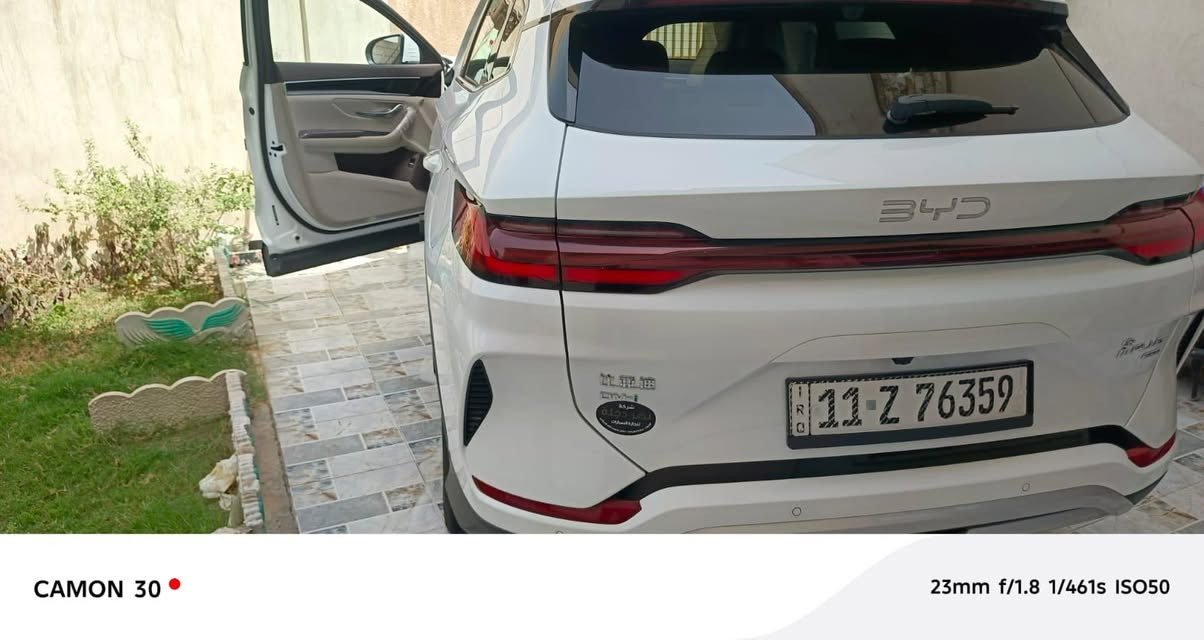 سونك باس اعلى مواصفات فلاكشب  السياره ماشيه الف فقط بعدة زيرو و صار وياي هذا الحادث جداً بسيط عمرته و جاهزه للبيع تئكد من سعره و اجمع معلومات يله تتصل  *********** مكاني بغداد العامريه

