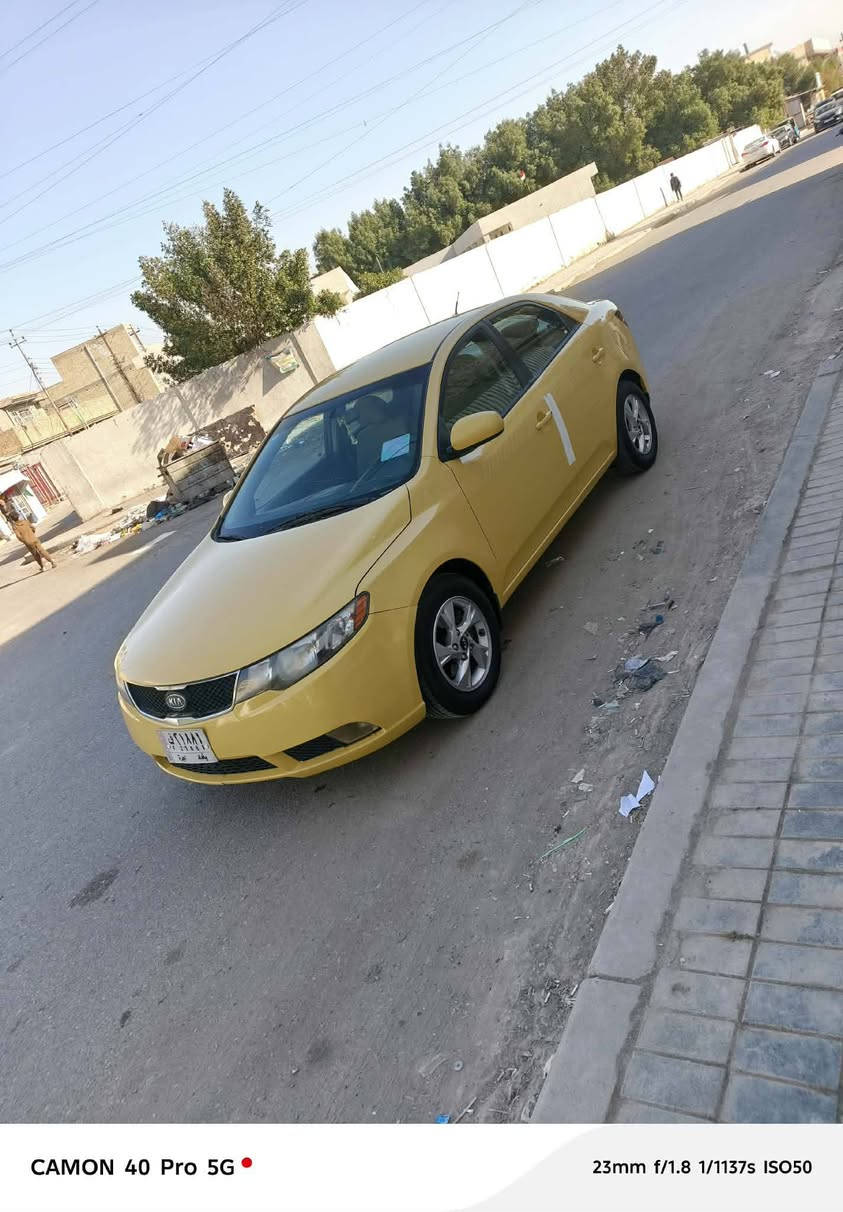 السلام عليكم
كيا فورتي موديل 2013  سياره نص فول وارد أمريكي حادثهه جاملغ  محرك 2000دوش المرغوب كير صدر  تبريد ثلج السياره تبريد ثلج تخم تاير جديد     ومكاني بغداد كير محرك مكفولات السياره جاهزه من كلشي  الشراي يتصل اني مكلف السعر86مجال بصيط مكان السياره بغداد الرصافة‏‪‏‪***********
