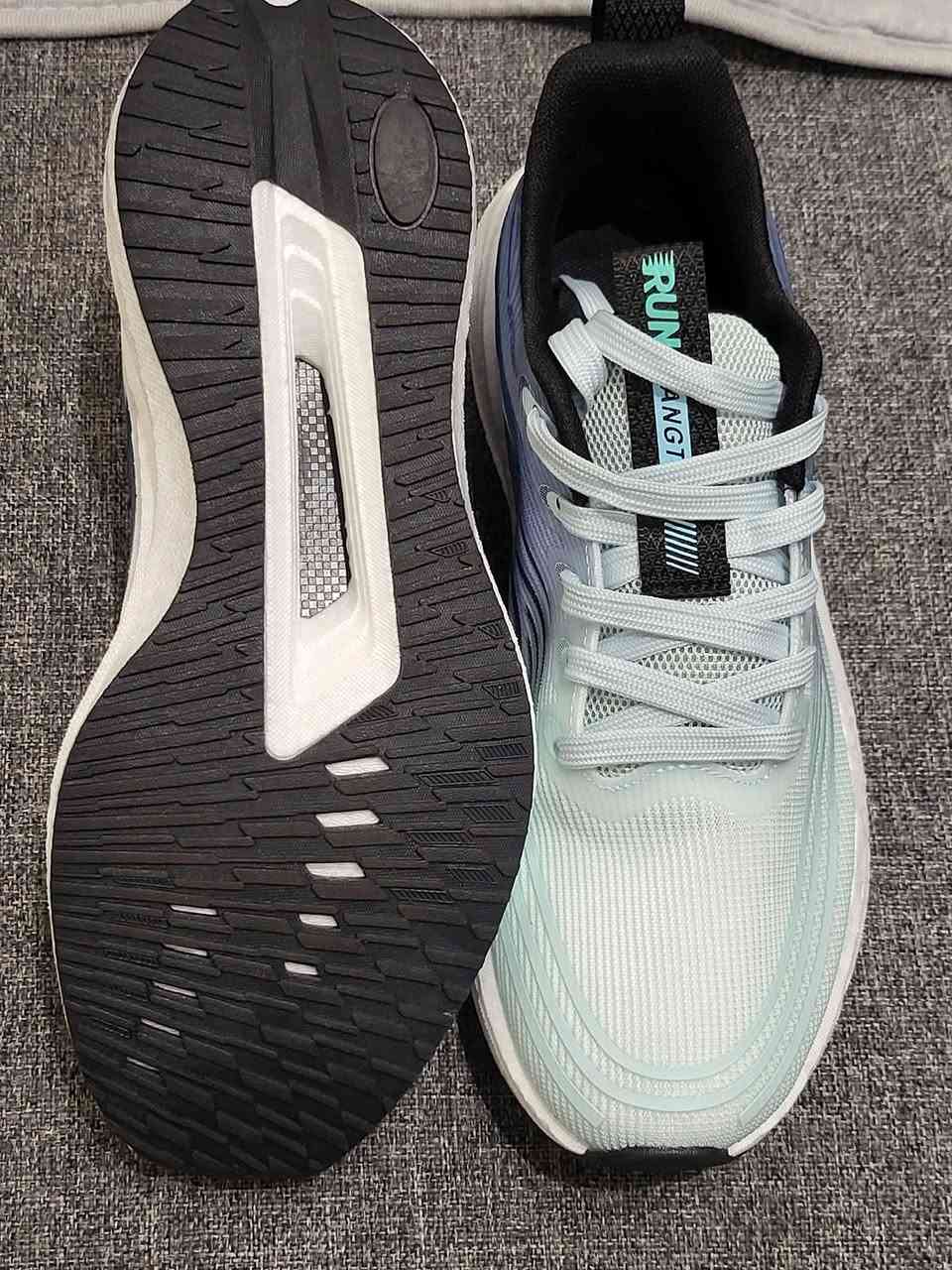 قطعه تجنن 
تلبس ٤٠ إلى ٤١
وزن ريشه


**إذا كنت صاحب هذا الإعلان وتريد حذفه لأي سبب، رجاءا أرسل رسالة إلى الدعم الفني**