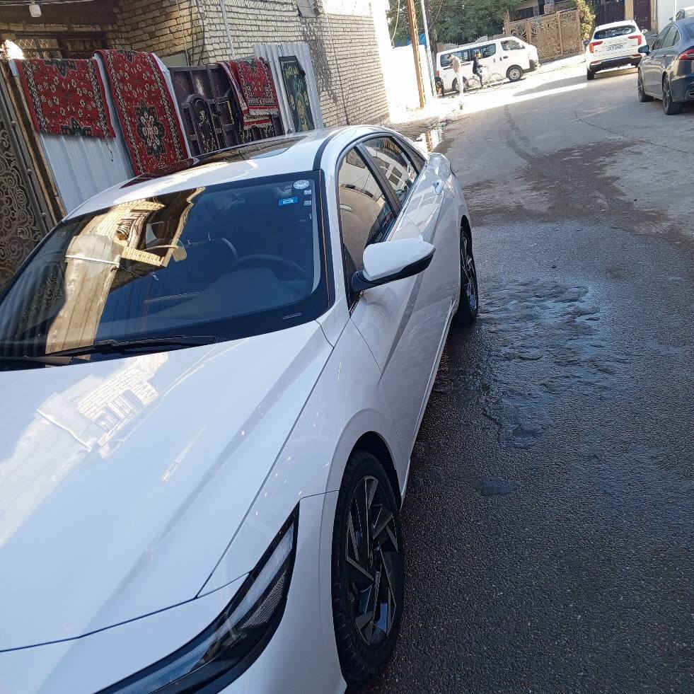 سلام عليكم الانتره موديل ٢٥ كفاله عامه من الشخط ورصعه ولضربه بيه طخهزبل دوسه شويه بل رصيف ممبينه المواصفات فول واحد على واحد سعره ١٤٨ مكاني بغداد الكرخ الاتصال على الرقم *********** بغداد, العراق
