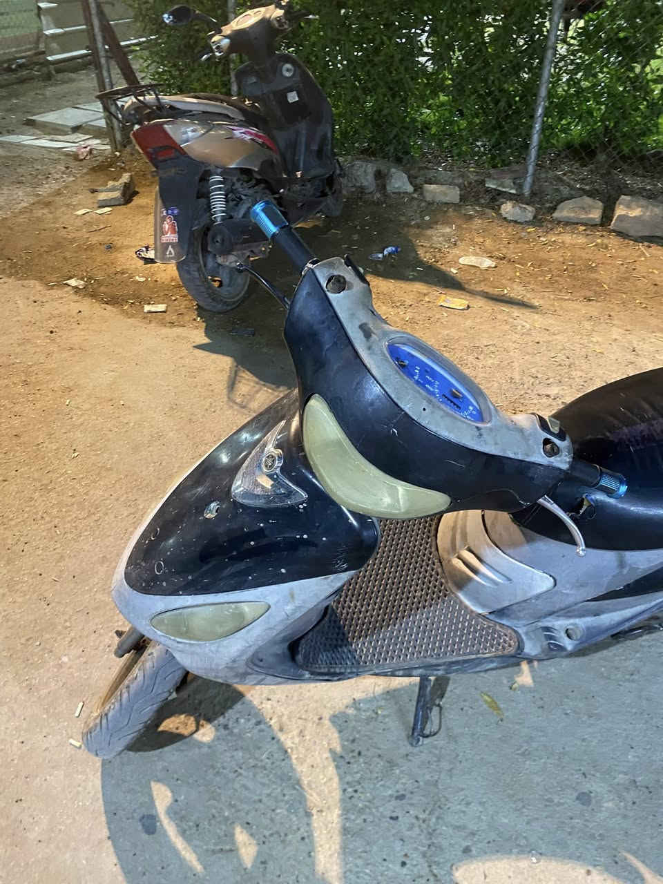 سلام عليكم شباب منغولي للبيع كلشي كامل بس سلف ما يشتغل راح رادله تبديل بس أيريد يشتري يراسل سعره 400 قفل مستعجل للبيعتها مكاني الموصلات بل شرطة رابع وهاذا رقمي ***********
