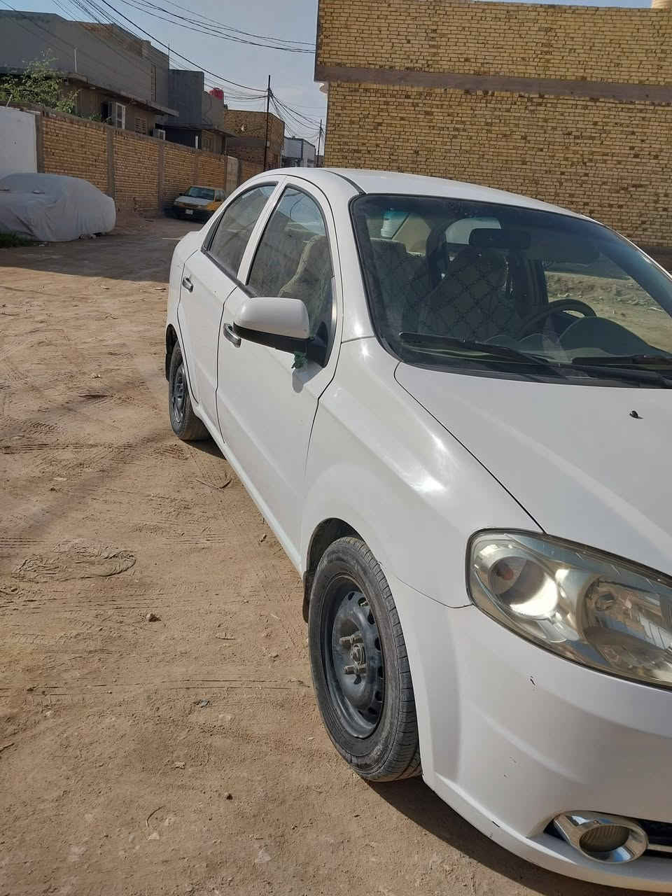 افيوا موديل ١١ مشروع وطني بأسمي
رقم واسط والسنوية ساقطه ٣ اشهر  مكفوله ما عدا طخه بسيطه يم الباب والجاملغ 
مكينه جديده ١٥٠٠
تخم تايرات جاهزه من كلشي
النجف الاشرف 
السعر ٧٥ ورقه 
للاستفسار ***********
