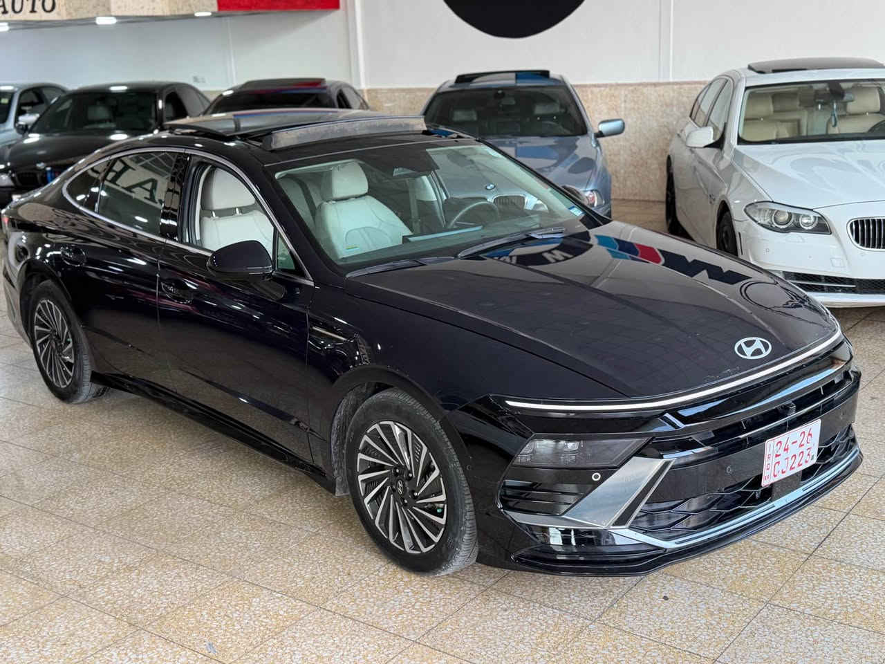 2025 HYUNDAI SONATA, 
HYBRID LIMITED
فول فول هايبرد
بانوراما شاشه . ٨ كاميره ٣٦٠
١٨سماعات boss
٣مود يكو نورمال سبورت
كوشنات خزن و هئر و تبريد 
يعنى فوووووووووووووووول
سياره بدون ضرر بدون صبخ فقط نص بولند تعديل
مكان سياره دهوك
سعر ٢١٥ورقه ومجال   
***********☎️ دهوك, العراق
