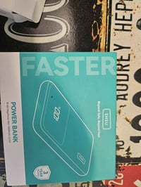 بور بنك • شاحن محمول