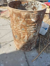 ٥ براميل • مع خشبة • سبلت ٣ طن