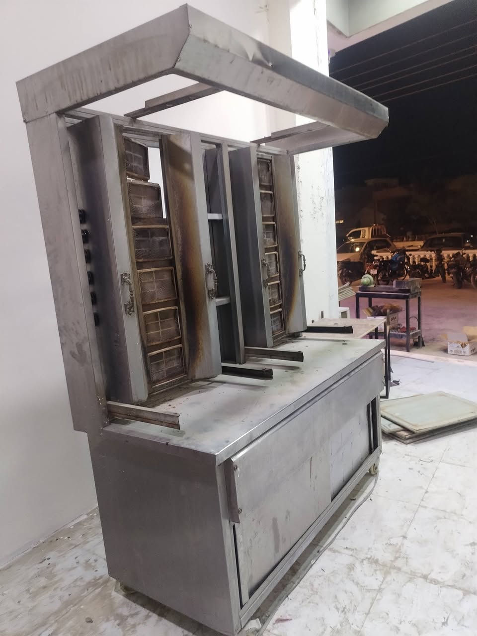 شوايه كص للبيع سعر 650 للبيع بيها مجال رقم *********** بهىرز
