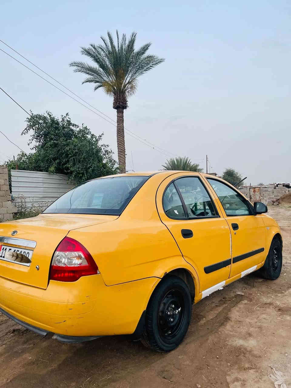 طيبه 2015بغداد بسمي بيها رنكات  هيئه وغرامات تاخذ مصفره عارضها 37 للستفسار***********مكان السياره بغداد ابو غريب
