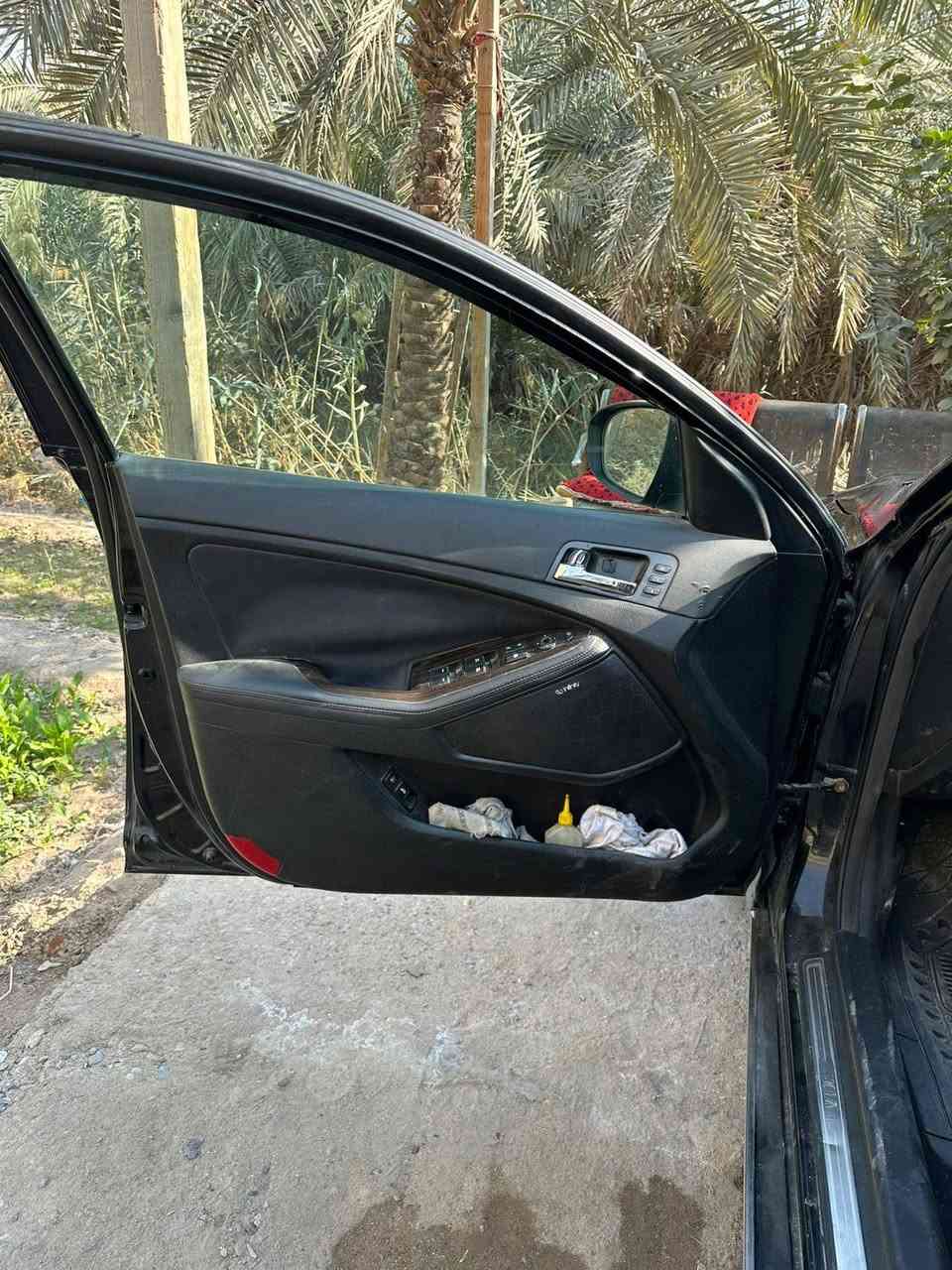 سلام عليكم
كي فايف 2014اصل ادوات دوات كصه جنطه وارد امريكي 
بيها ارقام وسنويه نكليزي طبق الصل 
مكينه  وكير كفاله 
حداديه 100/100
تبريد نقص غاز 
فول مواصفات 
تحكم ستيرن 
بصمه 
بنو رامه فتحه سقف 
دواخل جدد 
مكينه 1600تيربو 
مضخمات فول 
كامرا خلفيه 
وبعد بيها مواصفات هواي 
سعر 48وبيها مجال
مكان سيارا بصرا /***********/
