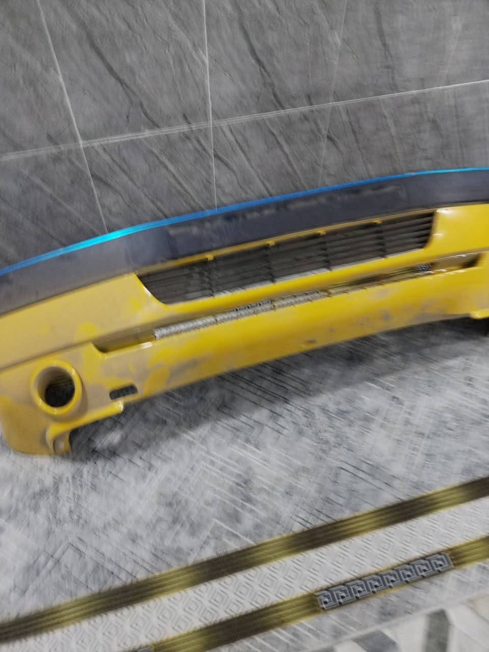 السلام عليكم
تخم تاير سايبه مع الويل +دعاميه لميس جديده َما مستخدمه ابد شرط َشخط ما بيها التايراات كلهن نظيفات بس تاير واحد اشويه متعوب مكاني نجف
سعر التايرات : 75 مع الويل
سعر الدعاميه :60 
الاستفسار ***********
