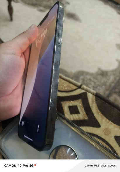 ايفون ١٣ برو ماكس نضيف مامفتوح شرق اوسط بطاريه ٧٩ شرط مامفتوح السعر ٧٥٠ العنوان الحمزه الشرقي ‏‪***********‬‏
