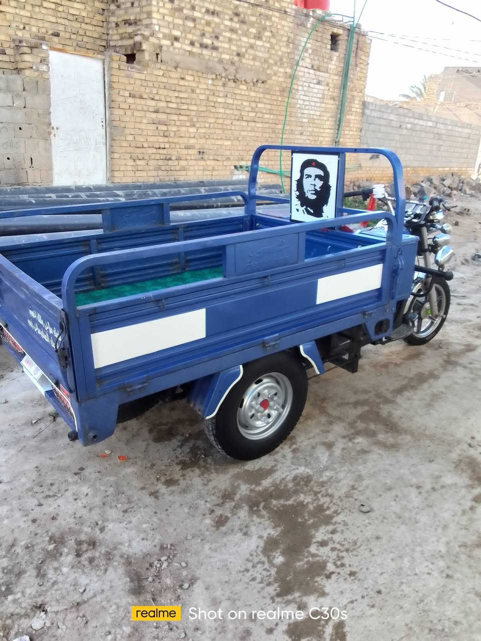 سلام عليكم ستوته للبيع مديل 23 نظيفه وكيله نوار مكينه 24 وراق صواليه مكان الدوانيه  الحمزه الشرقي سعر 
مليون و 850 رقم ***********
