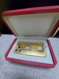 ايفون 14 برو ماكس • ذهب عيار 24 • بملحقات