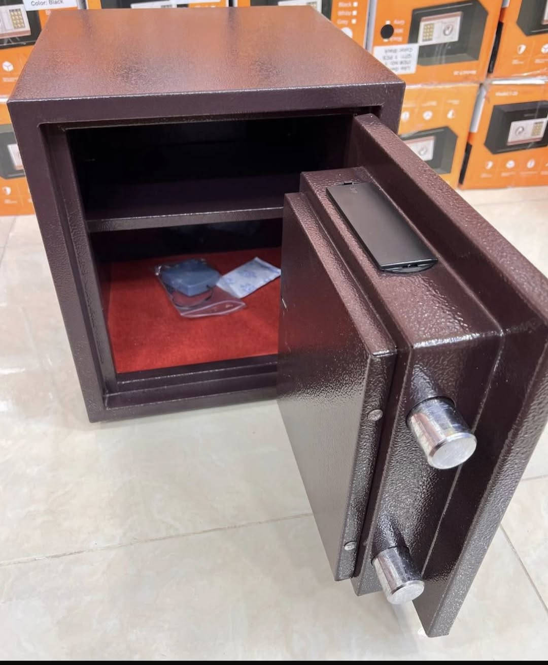 خزنات قاصات أصلية
مناسبة لحفظ الأموال 💰 والذهب 💎
والمستمسكات الرسمية
والمسدس الشخصي المرخّص
✅ الفحص متوفر يم المندوب
رقم الهاتف ابو الحلال  *********** وتساب او مراسله خاص
