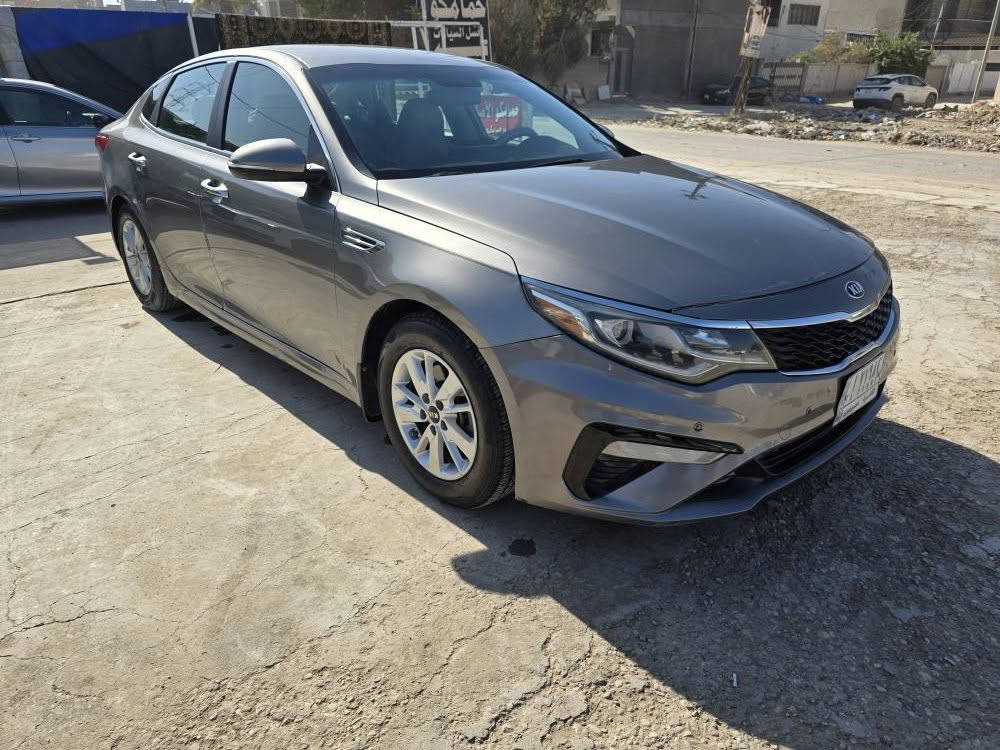 السلام عليكم اوبتما موديل 20  رقم معوقين سنه وينفك حجزها الضرر مؤشر بلصور فقط المؤشر مصبوغ والباقي كلين قطعه وحده مامبدل اي قطعه السعر 122  
***********
