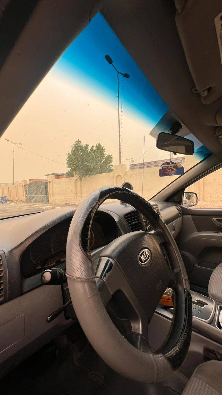 السلام عليكم سورنتو 2009 أمريكي محرك 6V السياره خير من الله كير مكينه تبريد مكفولات تخم تاير رقم بغداد  ضرر فقط دعاميات سعرها 100 وبيه مجال ***********
