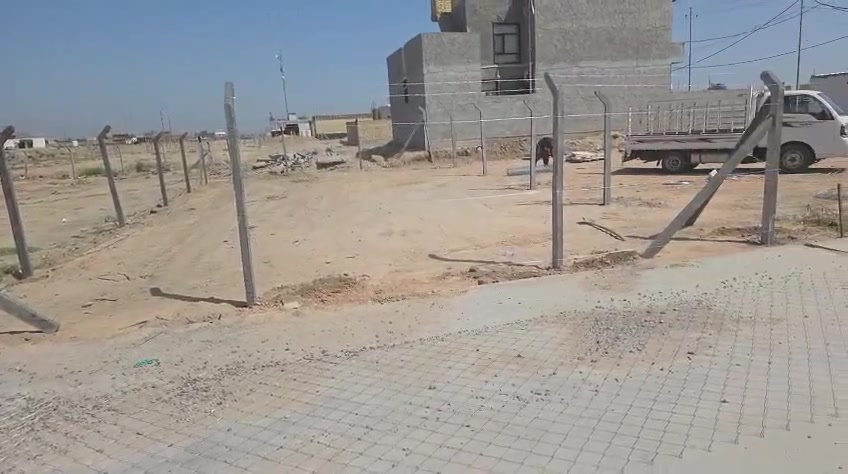 قطعه ٢٠٠ متر 
طابو زراعي  سند ٢٥ بأسمي 
ركن  ع شارعين ..باب مركز صحي ابو سجاد.. وباب مدرسه ابو سجاد. وباب مجمع ابو سجاد ..
موقع. حله. ورديه خارج. منطقه البونافع   ..سعر ٤٥ مليون
للاستفسار ***********
