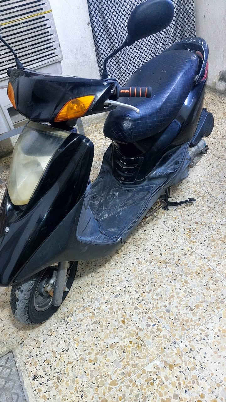 سلام عليكم دراجه بريز للبيع السعر 550 دراجه نكره مكينه بلاد سلف بلادي الستفسار ***********
