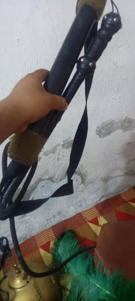 زي مال تشابيه بدلة كاملة خوذة ودرة وسوط وباركوه وبوتين وقوس للبيع السعر مناسب بغداد منطقة حي اور  تواصل خاص


**إذا كنت صاحب هذا الإعلان وتريد حذفه لأي سبب، رجاءا أرسل رسالة إلى الدعم الفني**