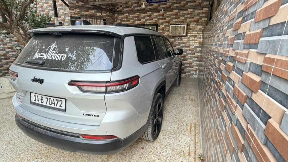 سلام عليكم جيب 24 ماشيه 7 الف
1 —- 5 بصمات
2  صندوق كهربائي
3 خزن ميموري
4 تدفئه تبريد كشنات وستيرن
5 فور ويل 
6 ست كامرات 
7 خمس وضعيات قياده
8 ماسحات تشتغل عند لمطر 
9تشغيل عن بعد + بصمتين 
10 توقف ذاتي عنده رجوع بك
11 حساسات امامي 
12 حساس خلفي 
13 رادار امامي 
14 نقطه عمياء 
15 قياده ذاتيه
16 شاشه جبيره كار بلي
17 شاحنه لا سلكيه
18 أنار محيطيه 
19 بنرامه جبيره
20 سايد بريك كهربائية
21 شفتات بل ستيرن
22 تبريد مركزي 
23 فول زراگات عل كامرات 
للعلم بعد بيه مواصفات 
سياره عله وضع شركه مبدل دهن مرتين
حادثه فقط مال امريكا صبغ بنيد اقل ربع وصارت بيه طخه بل تحميل بل قماره جه وحده شويه 
داخله شهداء بعد تقريب سنه ونص وتتحول جاهز وكاله او تحويل 
سعر 315 بيه مجال 
رقم ***********
